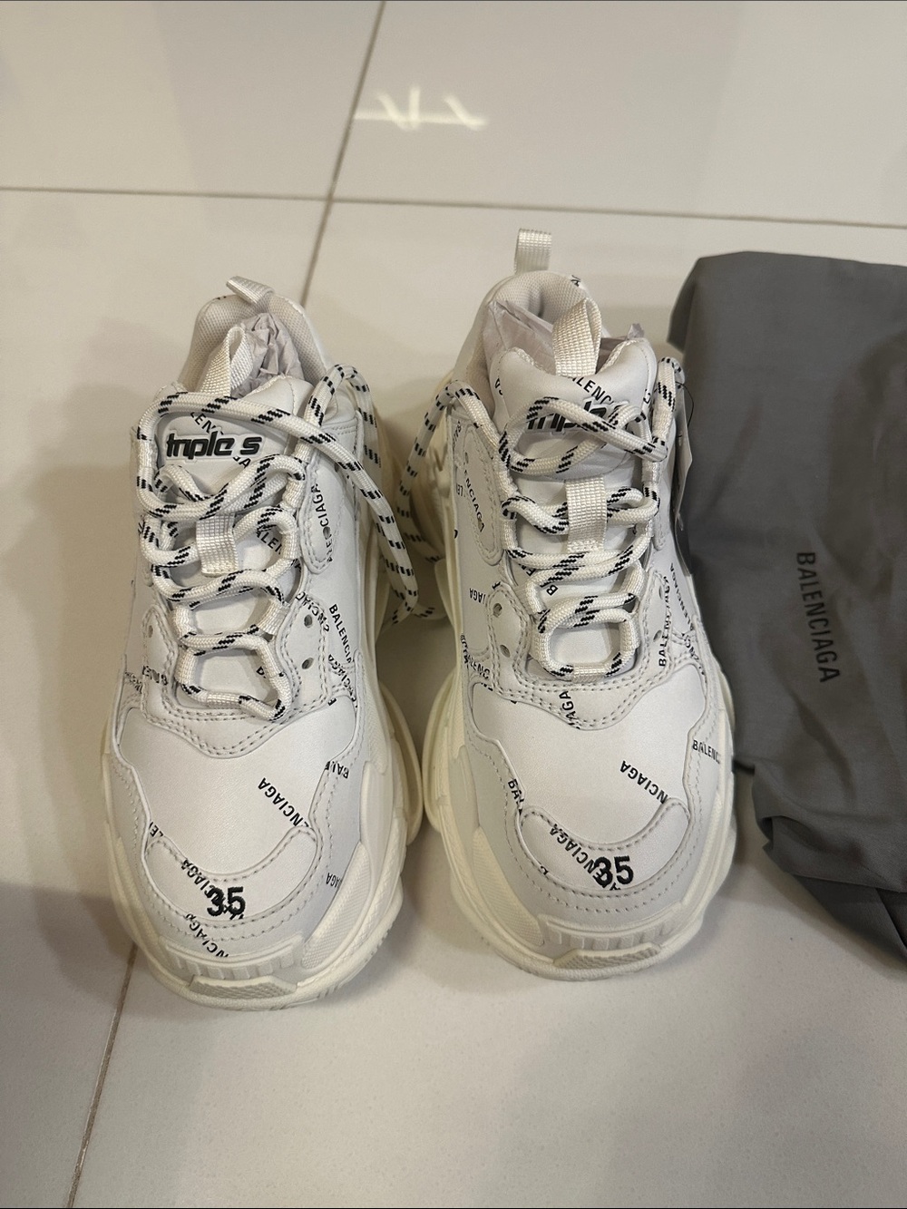 Balenciaga triple S White Logo-Print Sneakers size 35